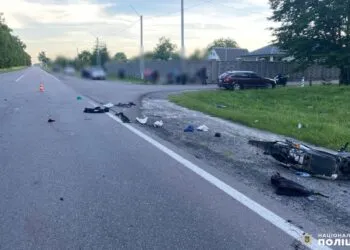 На Рівненщині сталася смертельна ДТП: загинув скутерист