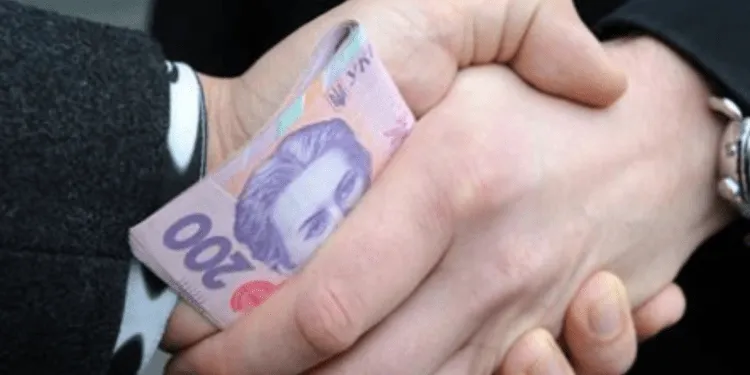 Як голосували нардепи від Рівненщини за скандальний законопроєкт про відкуп від тюрми