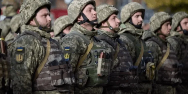 Воєнний стан і мобілізацію в Україні продовжать: на скільки часу