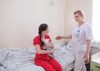 В Рівному пологовий будинок залишився без укриття на 7 місяців