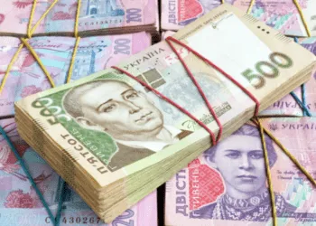 Хто і коли отримає тисячу від Зеленського