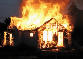 На Рівненщині в пожежі загинула 65 річна жінка