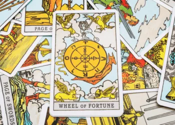 Гороскоп Таро на тиждень з 4 по 10 жовтня для всіх знаків Зодіаку