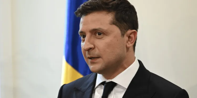 "Зимовий пакет підтримки", на додачу до тисячі, анонсував вчора Володимир Зеленський