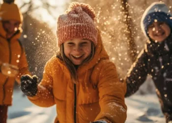 Коли зимові канікули в Україні 2024: що каже МОН та яке рішення ухвалено в Рівному