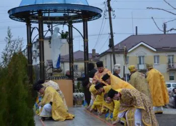 В Радивилові освятили каплицю з образом Богородиці