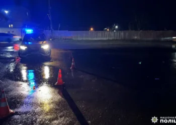 Смертельна ДТП сталася в Рівному: вантажівка на смерть задавила людину й поїхала з місця трагедії