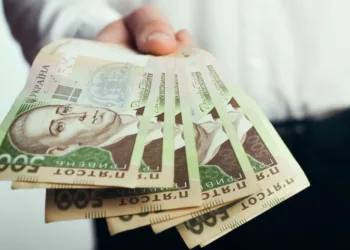 Що буде з виплатами ВПО з 1 січня 2025 року: чи є гроші в бюджеті
