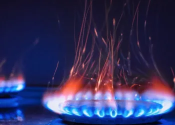 З січня в Україні з'явиться ще одна квитанція за газ: за що знову доведеться заплатити споживачам