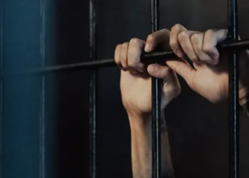 Чоловіку з Рівненщини загрожує довічне ув’язнення за стрілянину з автомата по натовпу