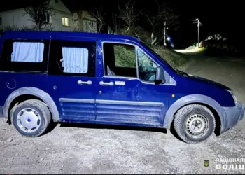 На Рівненщині чоловік допомагав із господарством, а потім викрав автомобіль