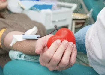 У Рівному критично не вистачає крові всіх груп: куди звертатися донорам