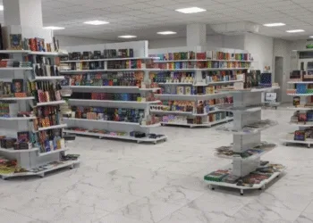 Найпопулярніша українська письменниця завітає до Рівного на книжковий фест