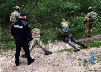 На Рівненщині викрили схему нелегального переправлення ухилянтів