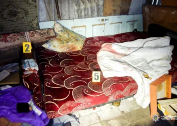 Чергова пиятика закінчилася вбивством: в Костополі чоловік зарізав товариша по чарці