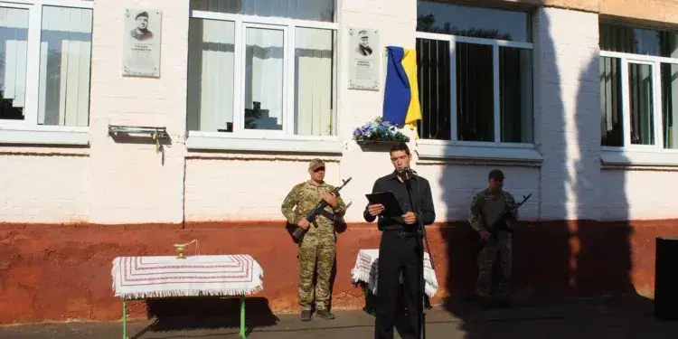 У Рівному відкрили меморіальну дошку загиблому Герою Олегу Дудєю