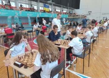 Школярі з Рівненщини оздоровлюються у Буковелі в межах проєкту «Пліч-о-пліч»