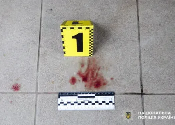 Нічне жахіття в Сарнах: хазяїн завдав 15 ударів ножем у спину співчарочнику