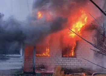 На Рівненщині чоловік отримав опіки під час пожежі в будинку