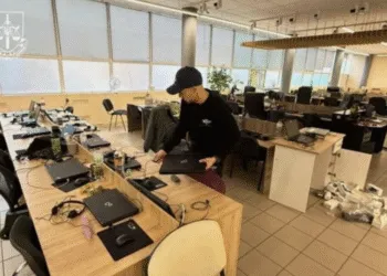 На Рівненщині викрили шахрайську мережу колцентрів