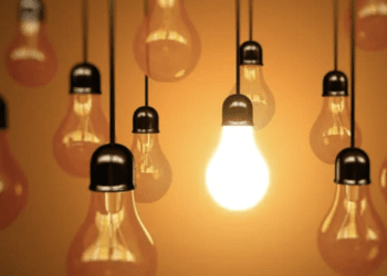 Рівнеобленерго оприлюднило оновлений графік погодинних відключень на 21 січня