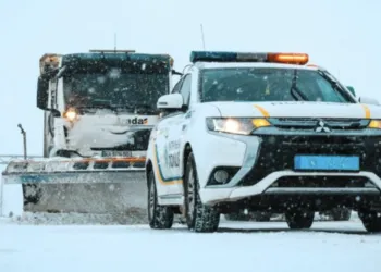 Біля Рівного почали діяти обмеження для великогабаритного транспорту через негоду