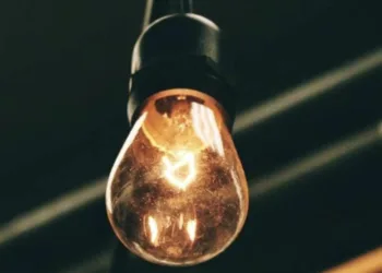 Графік погодинних відключень світла 5 лютого 2026 для Рівного та області