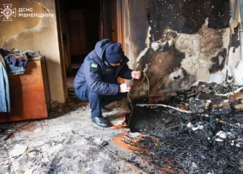 У Рівному у вогні загинула родина: що відомо про трагедію (ФОТО)