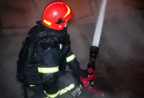 Трагічна пожежа на Рівненщині: під час гасіння будинку рятувальники знайшли труп власника