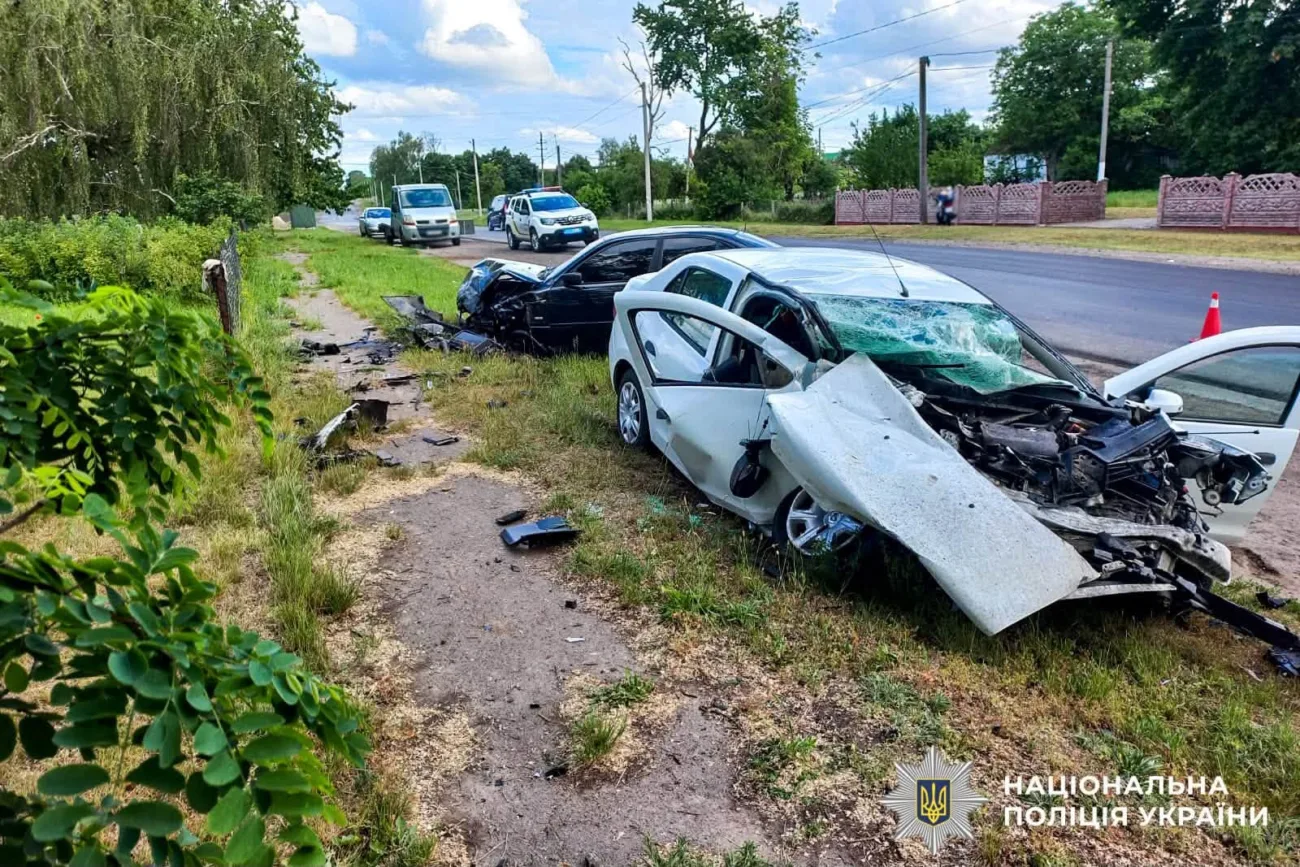 На Рівненщині трапилася страшна ДТП з чотирма постраждалими