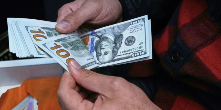 Прогноз курса валют у липні 2026: чи буде долар по 45 грн