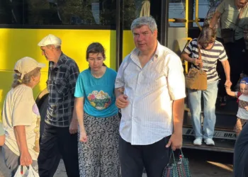 Ще 20 евакуйованих із прифронтових територій прибули на Рівненщину