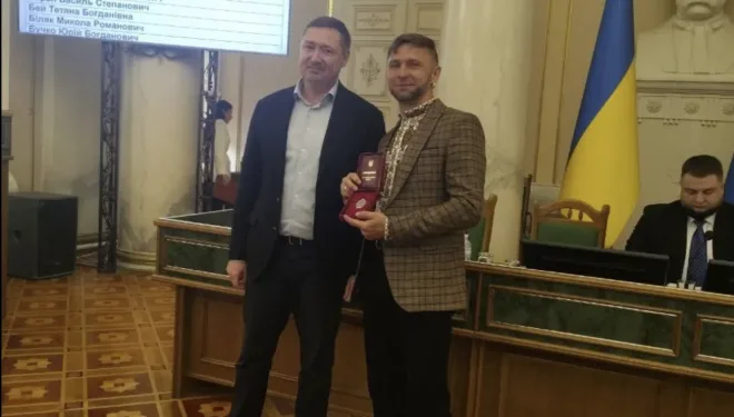 Юрій Федчук з Рівненщини отримав почесний нагрудний знак "Заслужений артист України"