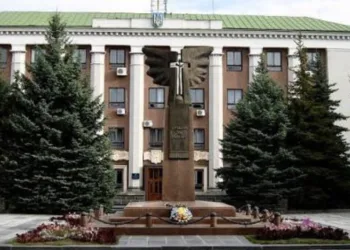 У Рівненській міськраді запланували зміну складу постійних комісій: що відомо