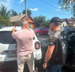 На Рівненщині викрили двох лікарів, яких підозрюють у продажі фіктивної інвалідності