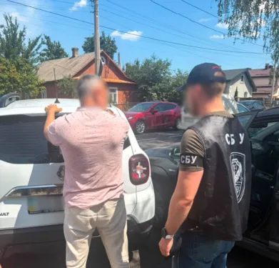 На Рівненщині викрили двох лікарів, яких підозрюють у продажі фіктивної інвалідності