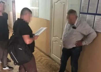 На Рівненщині директор природного парку пішов з посади після справи про 6 тисяч доларів