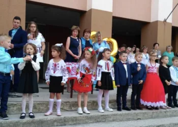 У Рівному визначили, як пройде 1 вересня для школярів громади