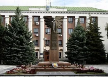 У Рівному у міськраді відбуваються кадрові зміни: що відомо