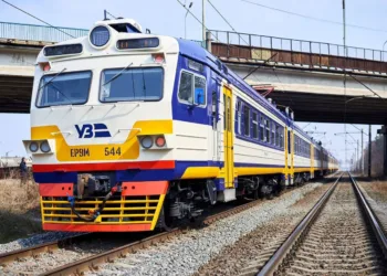 Укрзалізниця з 20 жовтня припиняє курсування потяга через Рівненську область