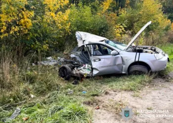На Рівненщині у страшній ДТП загинуло подружжя пенсіонерів зі столиці