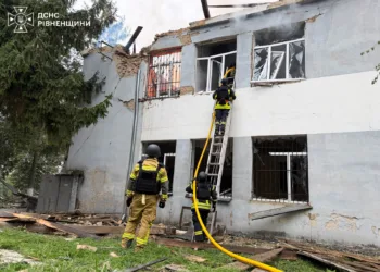 Кількість поранених після атаки на РДГУ у Рівному сягнула 25 осіб, серед них є важкі: інформація на цей момент