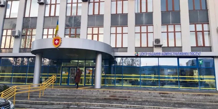 На Рівненщині хочуть додати послуги ДРАЦС до сервісів ЦНАПів